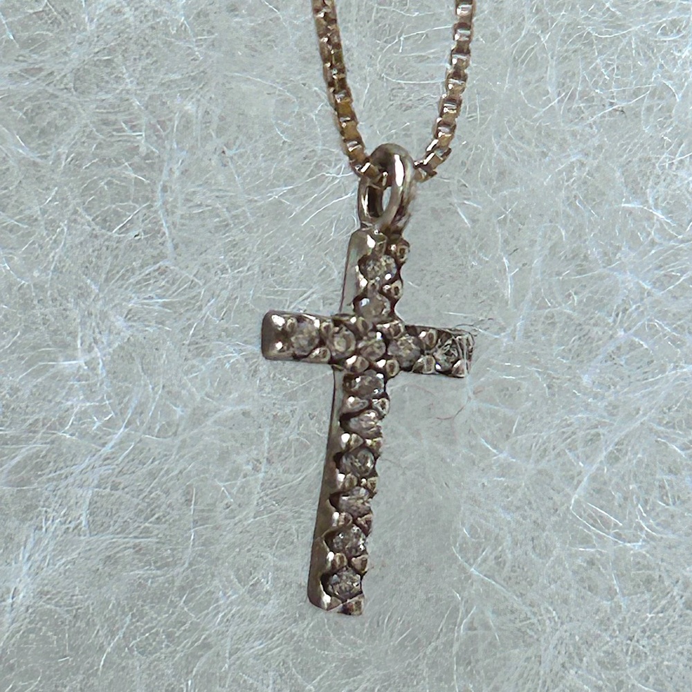 SILPADA .925 Sterling cross pendant with cubic zirconia stones.